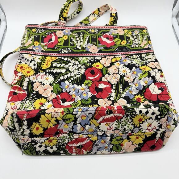 Vera Bradley Poppy Fields Floral Quilted Toggle Tote Purse 13"H x 14"W x 4”D - Picture 5 of 13
